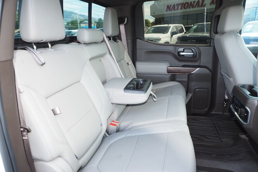 2020 GMC Sierra 1500 SLT - Photo 18
