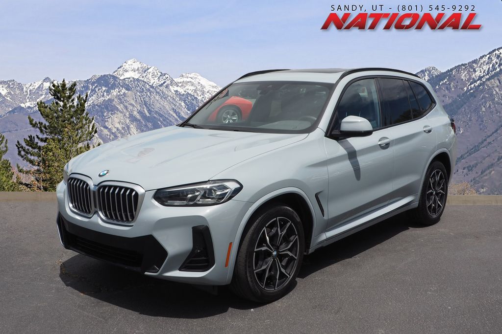 2023 BMW X3 30i
