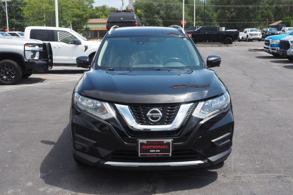 Used 2019 Nissan Rogue SV with VIN JN8AT2MT8KW266737 for sale in American Fork, UT