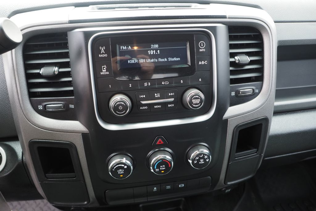 2015 RAM Ram 2500 Pickup Tradesman - Photo 23