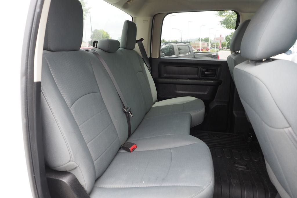 2015 RAM Ram 2500 Pickup Tradesman - Photo 18