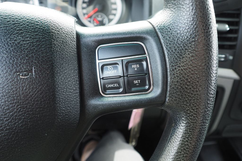 2015 RAM Ram 2500 Pickup Tradesman - Photo 26