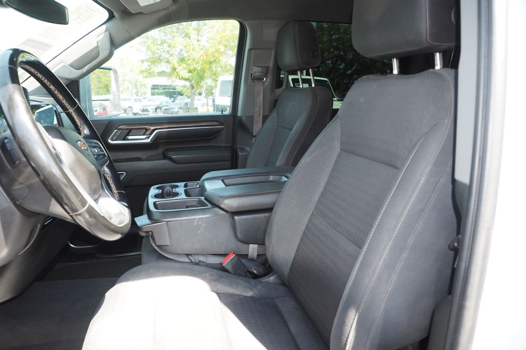 2024 Chevrolet Silverado 2500HD LT - Photo 13