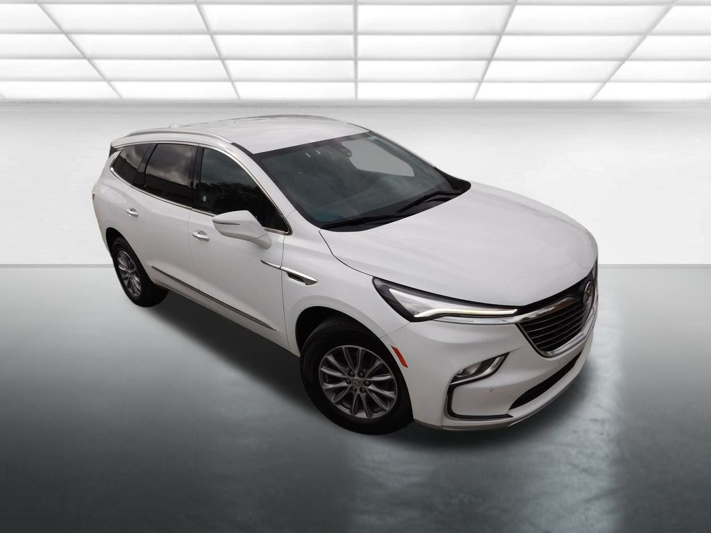 2024 Buick Enclave Premium photo 2