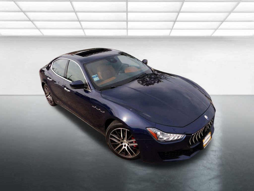 2019 Maserati Ghibli S Q4 photo 2