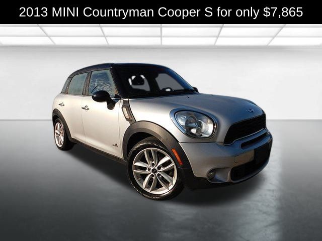 2013 MINI Countryman Countryman S's photo