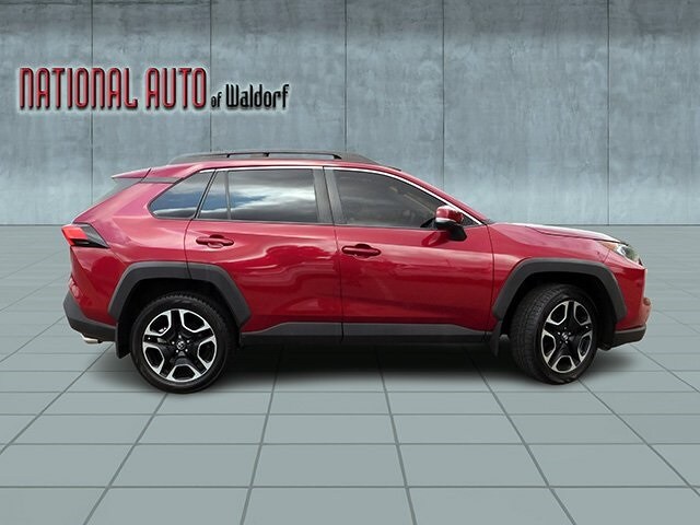 2019 Toyota RAV4 Adventure photo 4