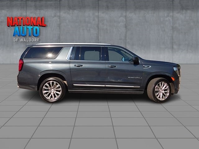 2022 Gmc Yukon XL Denali photo 2