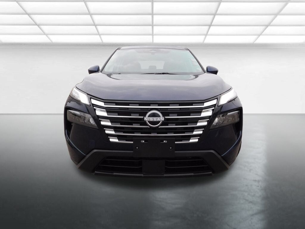 Used 2026 Nissan Rogue SV SUV