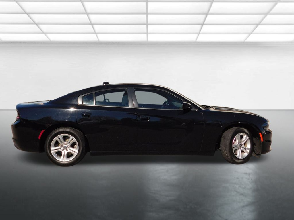 2023 Dodge Charger SXT photo 4