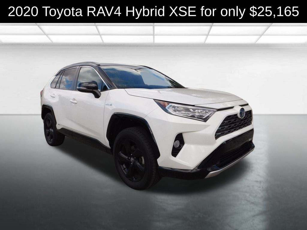 2020 Toyota RAV4 XSE's photo