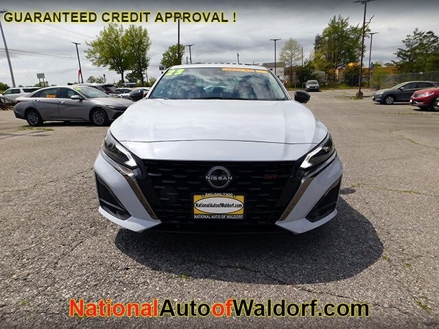 2023 Nissan Altima SR VC-Turbo photo 3
