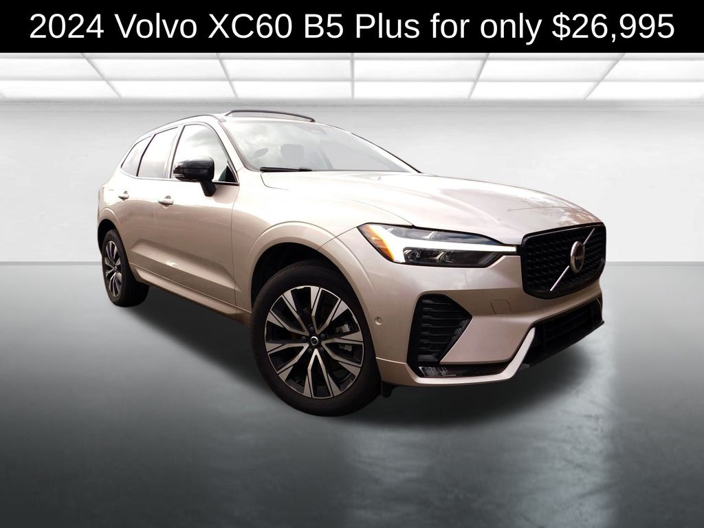 2024 Volvo XC60 Plus's photo