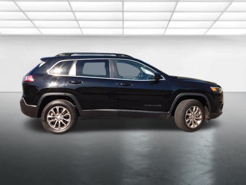 Used 2021 Jeep Cherokee Latitude Lux SUV