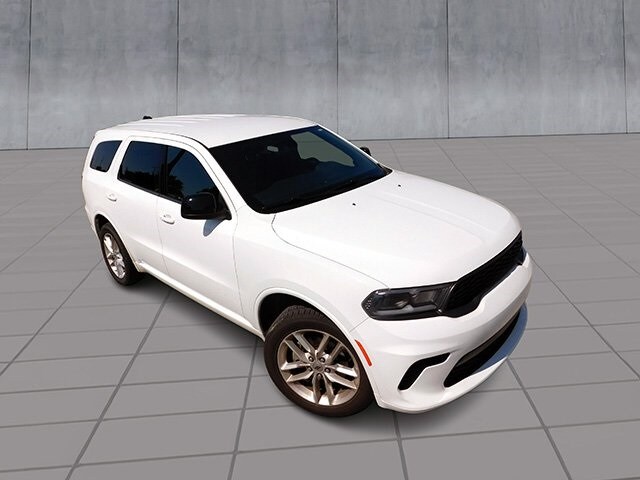2023 Dodge Durango GT photo 2