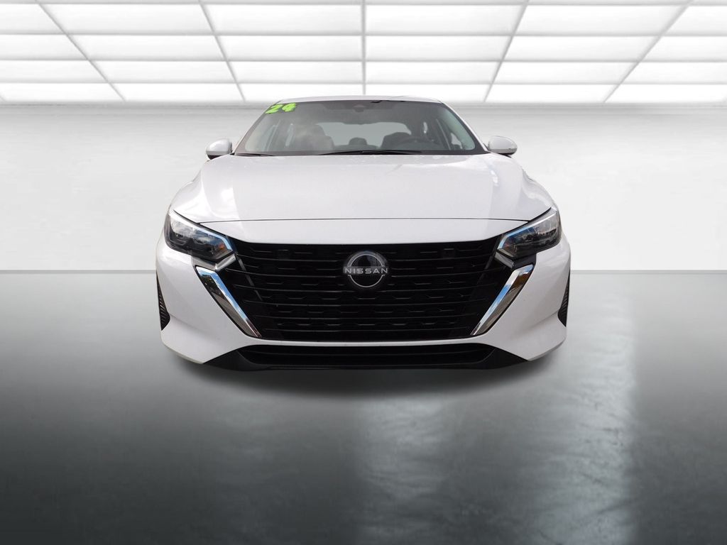 2024 Nissan Sentra SV photo 3