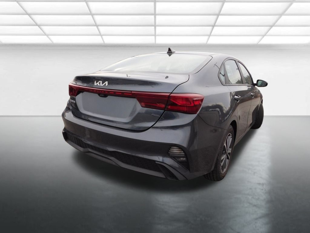 Used 2023 Kia Forte LXS Sedan