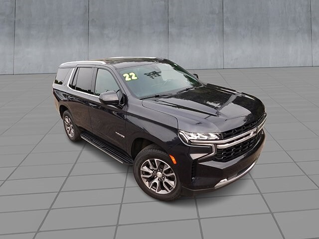 2022 Chevrolet Tahoe LS photo 2