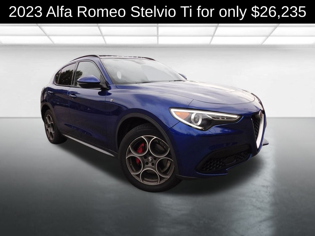 2023 Alfa Romeo Stelvio Ti
