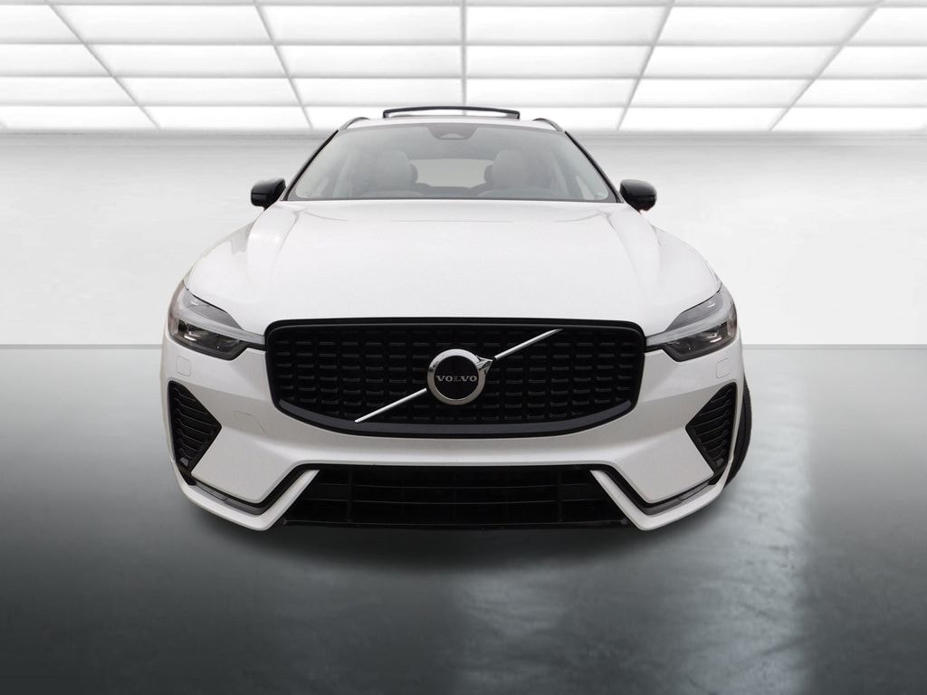Used 2024 Volvo XC60 B5 Core Dark SUV