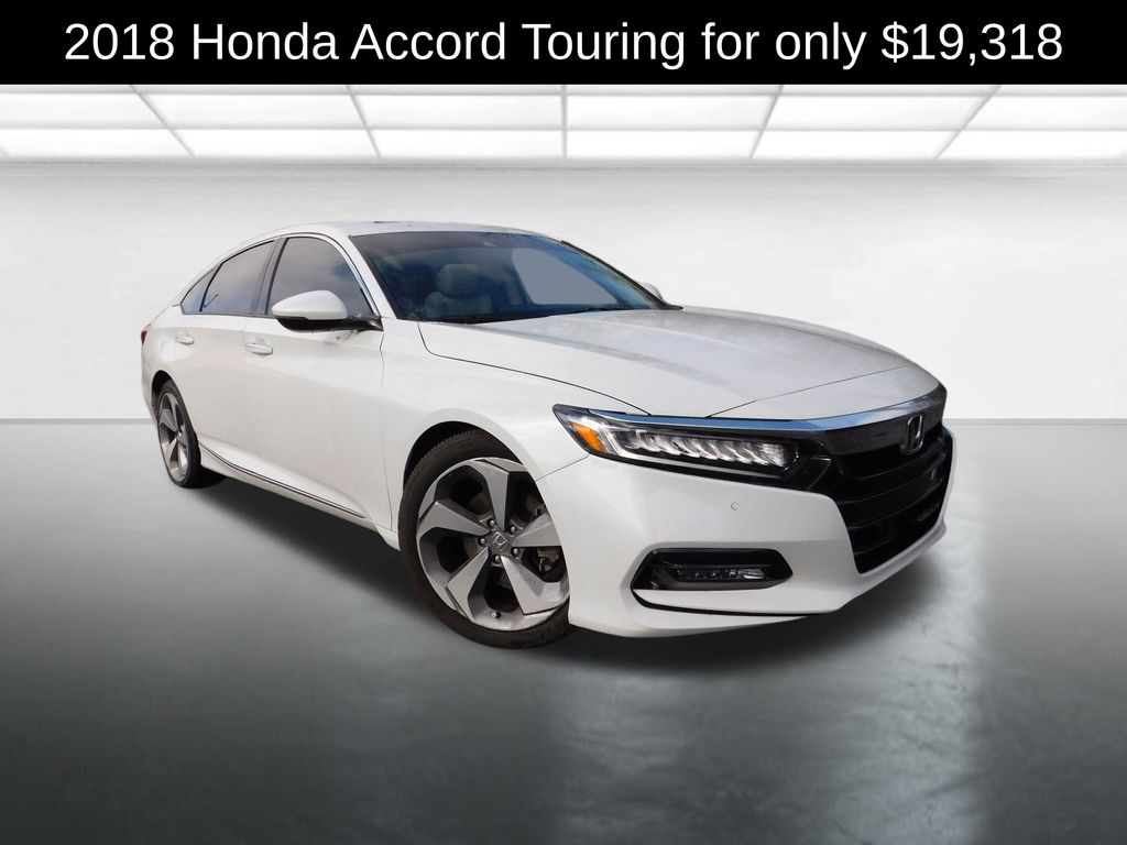 2018 Honda Accord Touring's photo