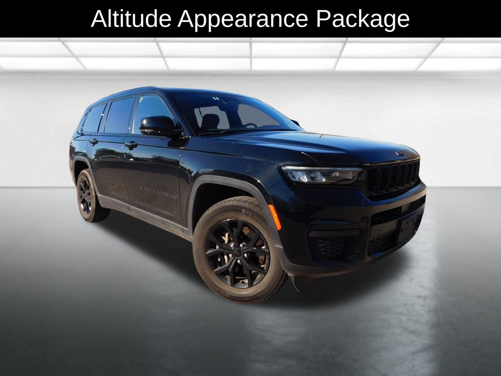 2024 Jeep Grand Cherokee L Altitude's photo
