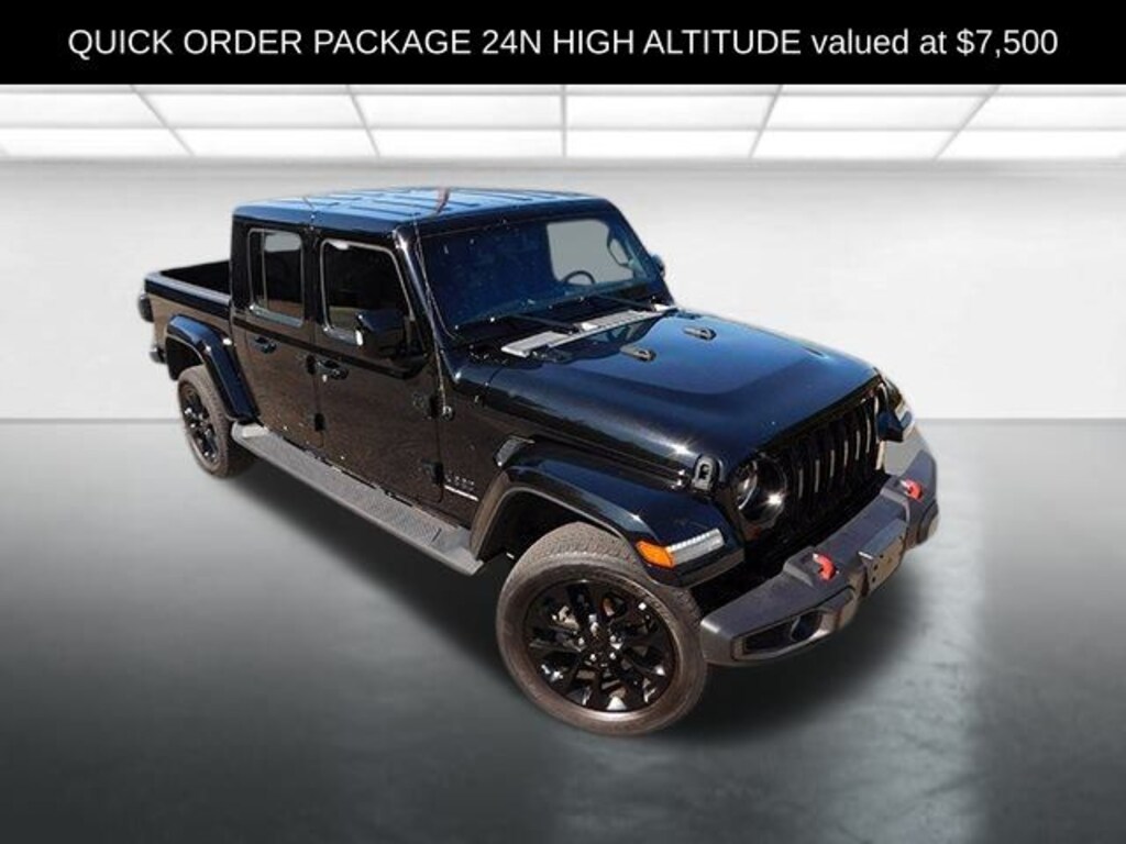 Used 2023 Jeep Gladiator Overland Truck Crew Cab