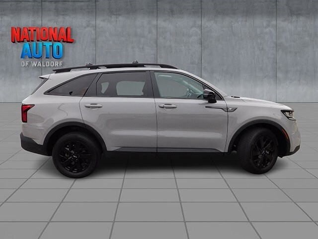 2022 Kia Sorento X-Line S photo 4