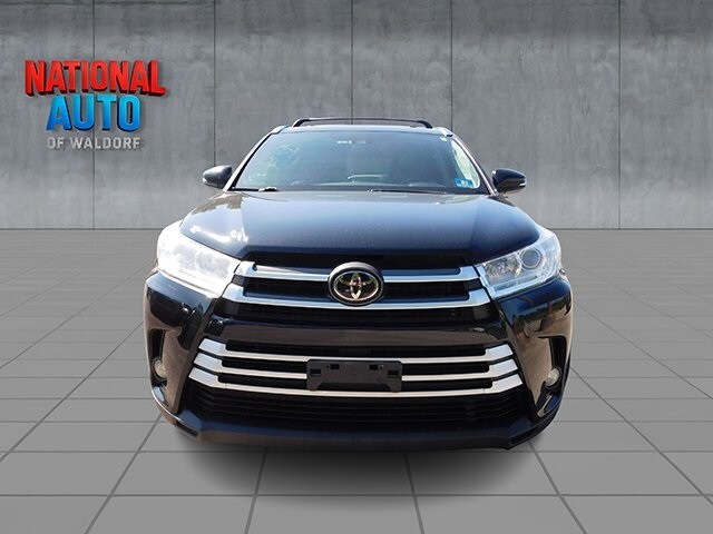 2018 Toyota Highlander SE XLE photo 2