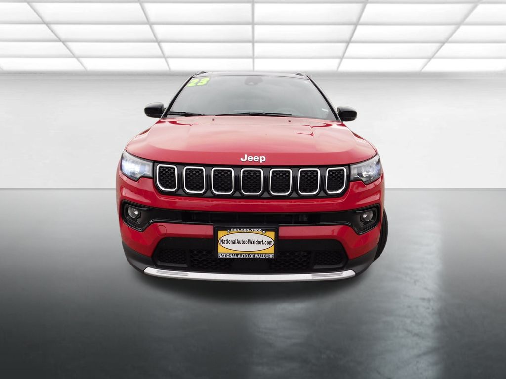 2023 Jeep Compass Limited photo 2