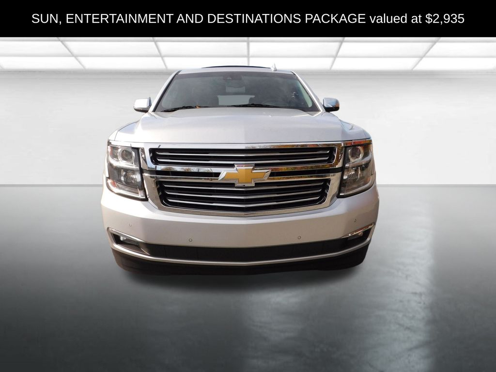 2019 Chevrolet Tahoe Premier photo 3