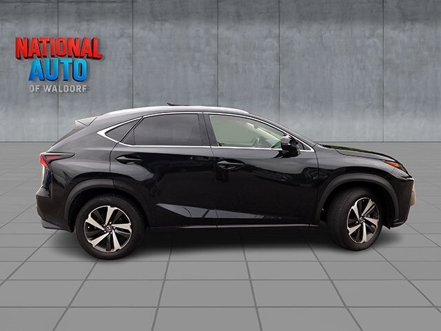 2021 Lexus NX 300 photo 4
