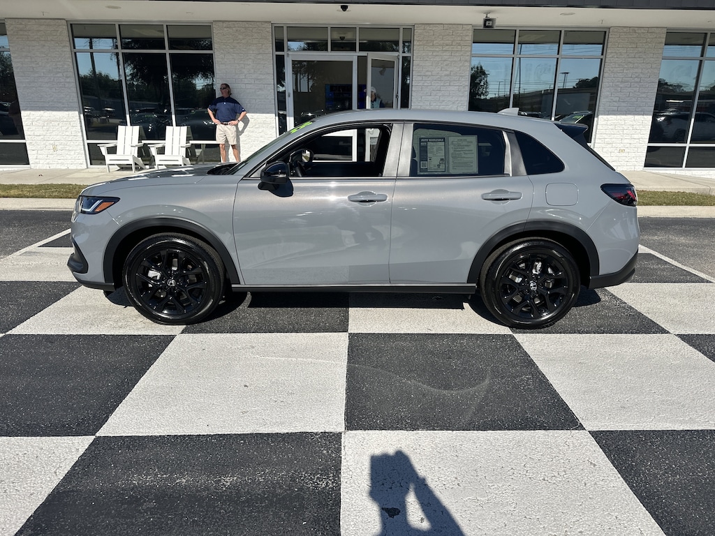 Used 2025 Honda HR-V Sport SUV