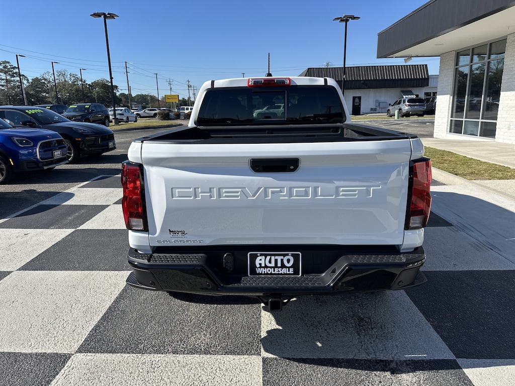 Used 2025 Chevrolet Colorado Trail Boss Truck Crew Cab