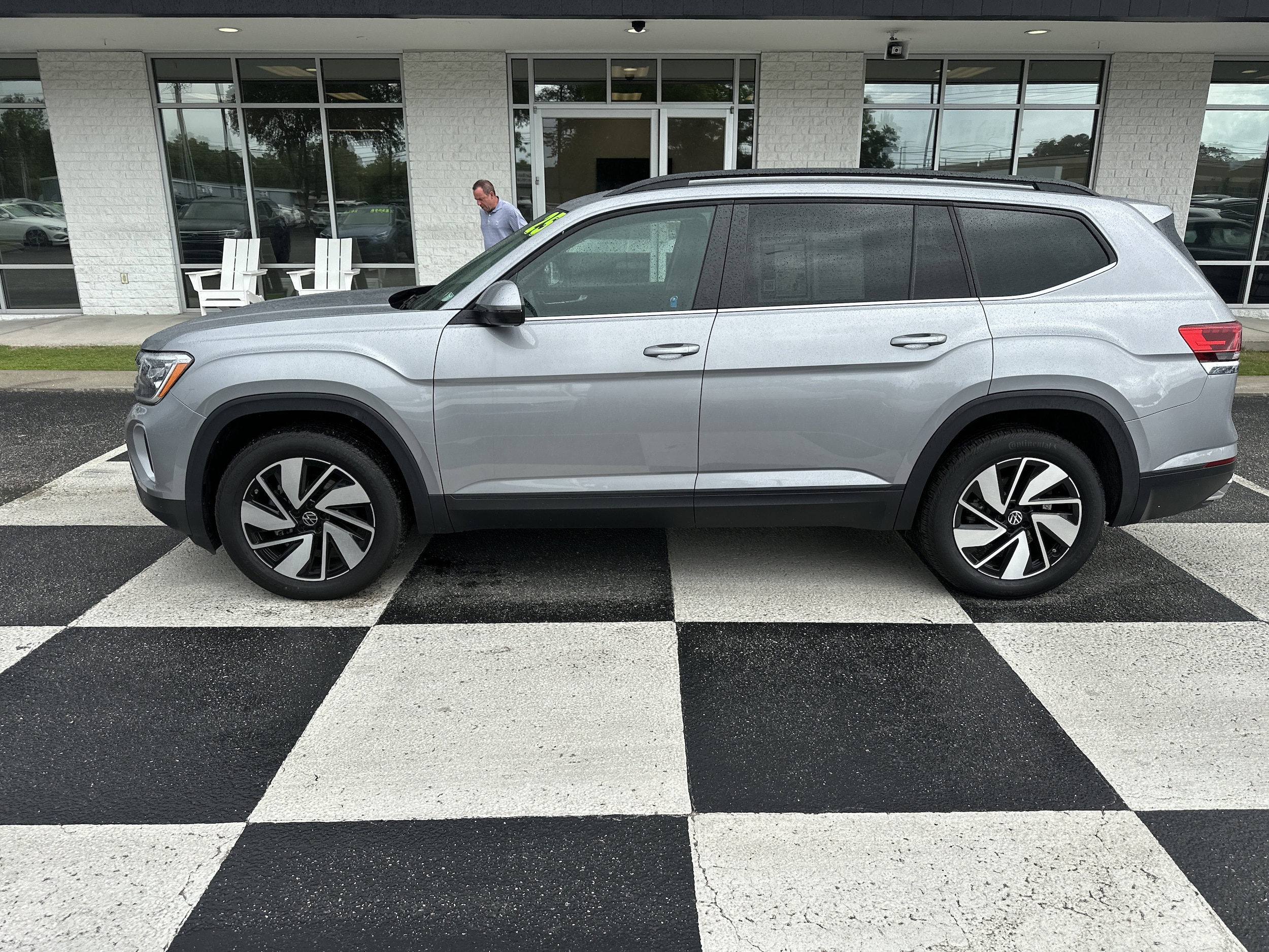 2025 Volkswagen Atlas 2.0T SE w/Tech 4MOTION's photo