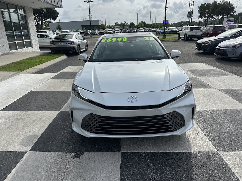 Used 2025 Toyota Camry XLE Sedan
