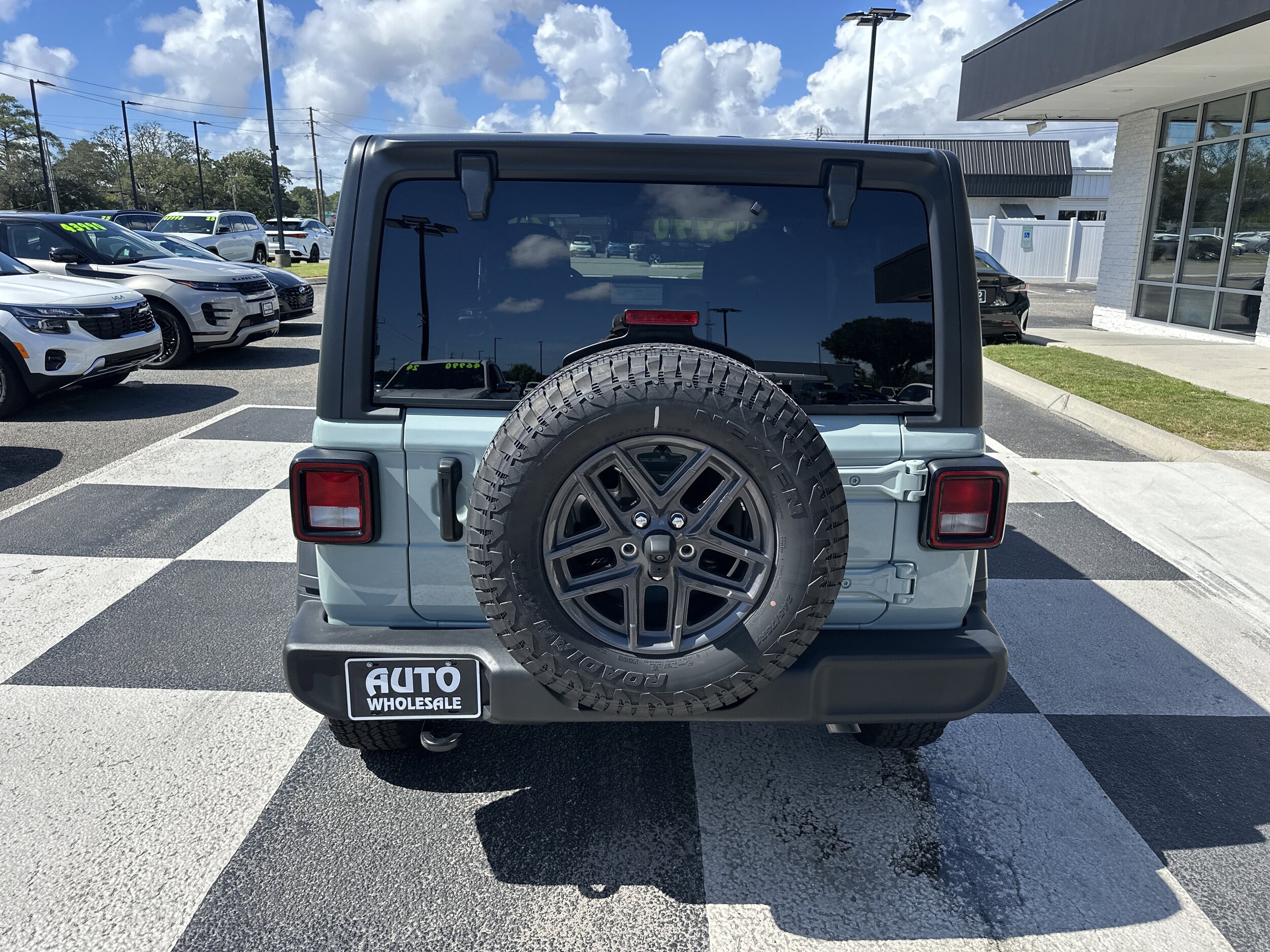 2024 Jeep Wrangler Sport photo 3
