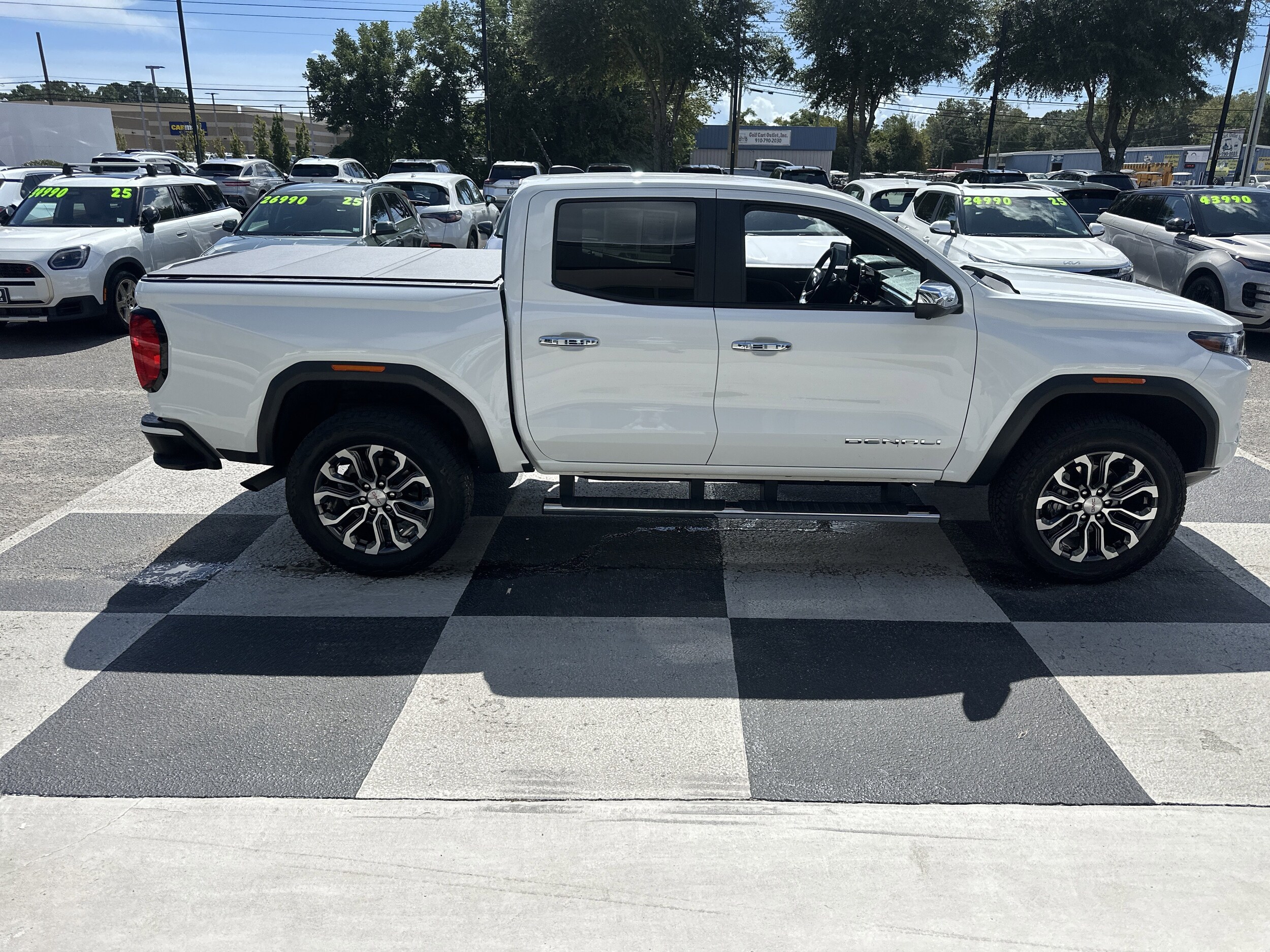 2024 Gmc Canyon Denali photo 3