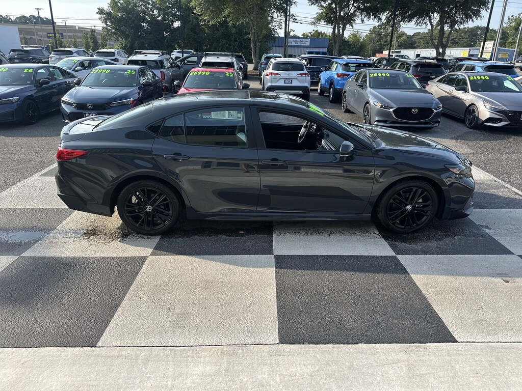 Used 2025 Toyota Camry SE Sedan