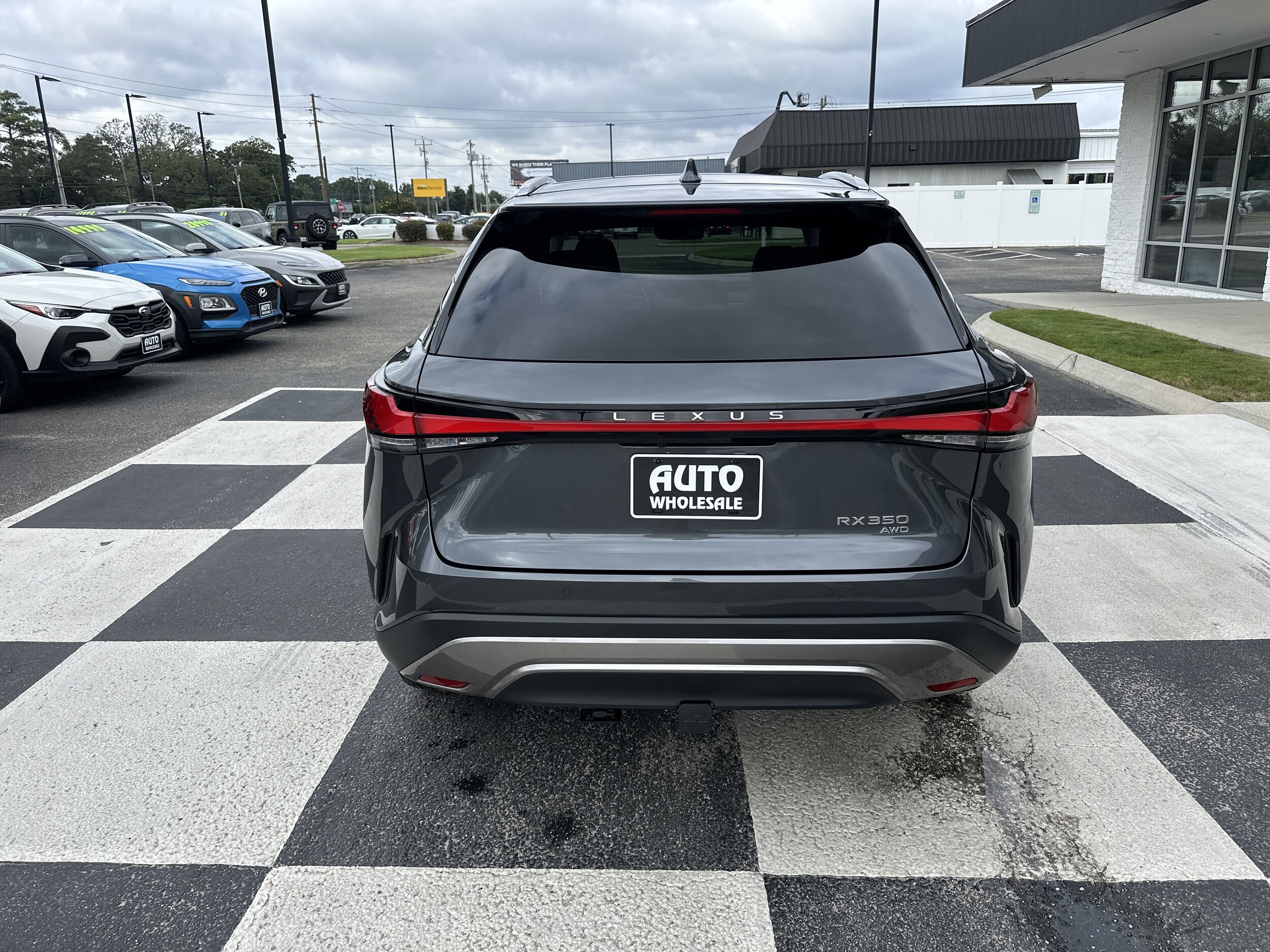 2024 Lexus RX 350 Luxury photo 3