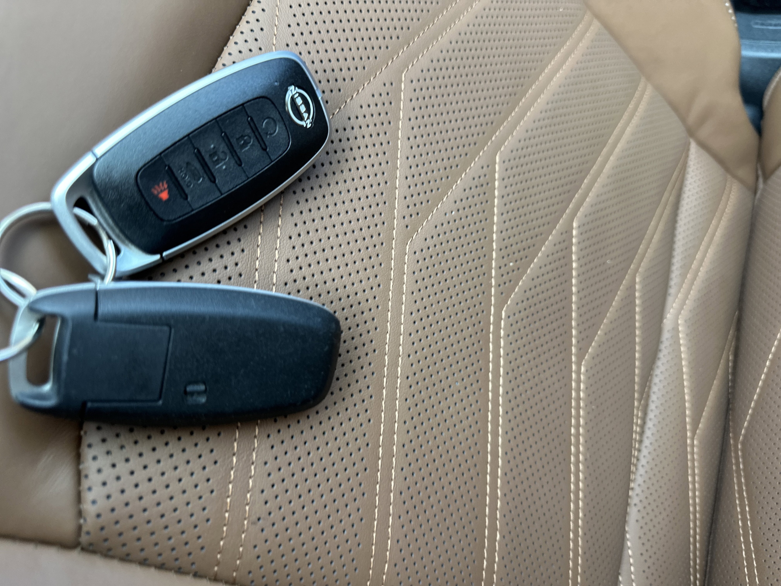 2025 Nissan Pathfinder Platinum - Photo 20