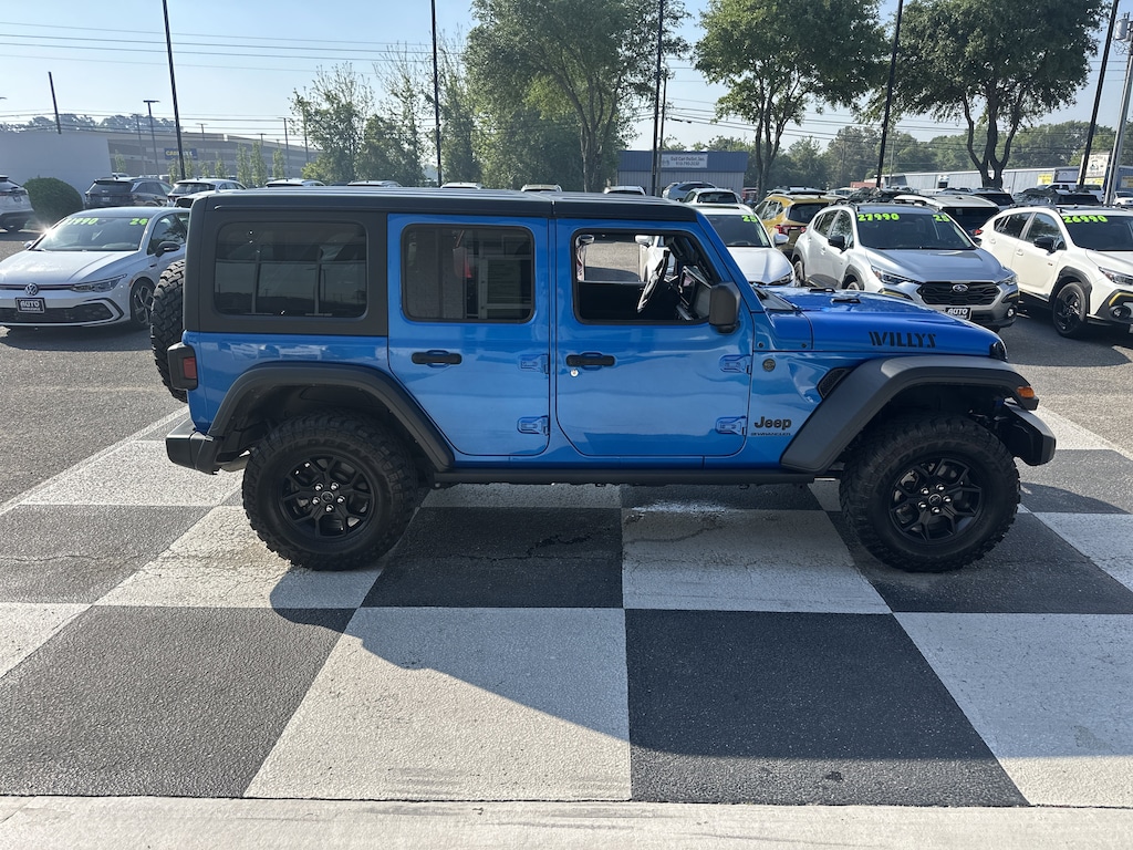 Used 2024 Jeep Wrangler Sport SUV