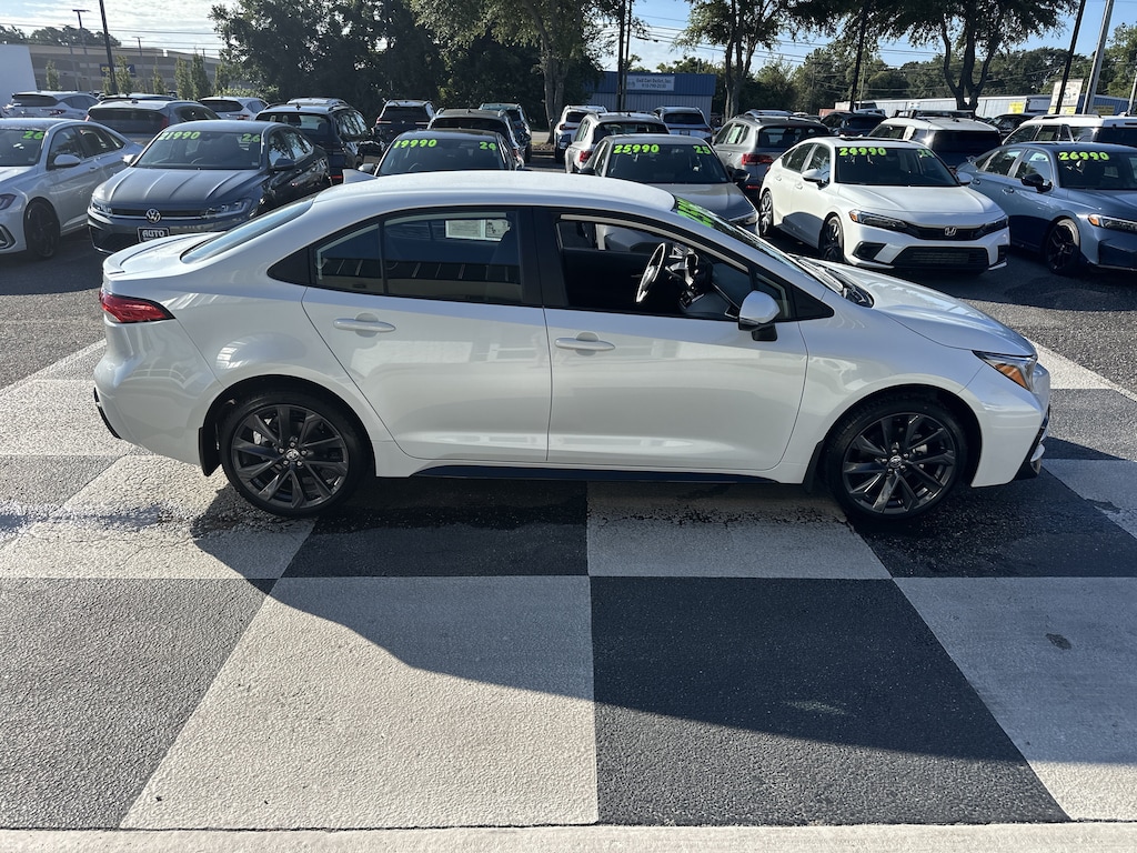 Used 2026 Toyota Corolla SE Sedan