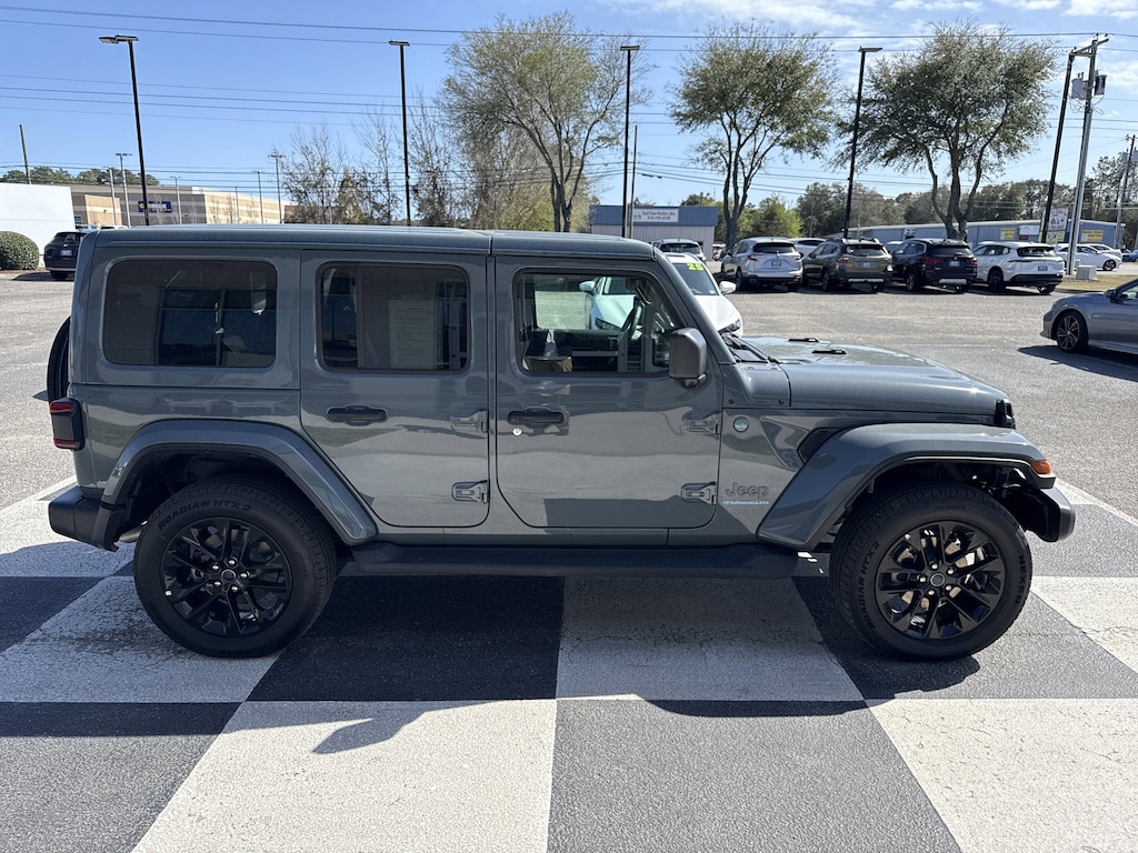 Used 2025 Jeep Wrangler 4xe Sahara SUV