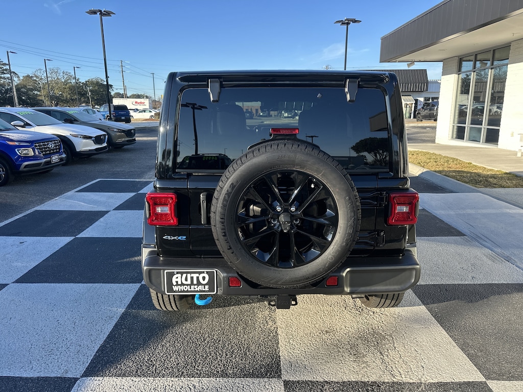 Used 2024 Jeep Wrangler 4xe Sahara SUV