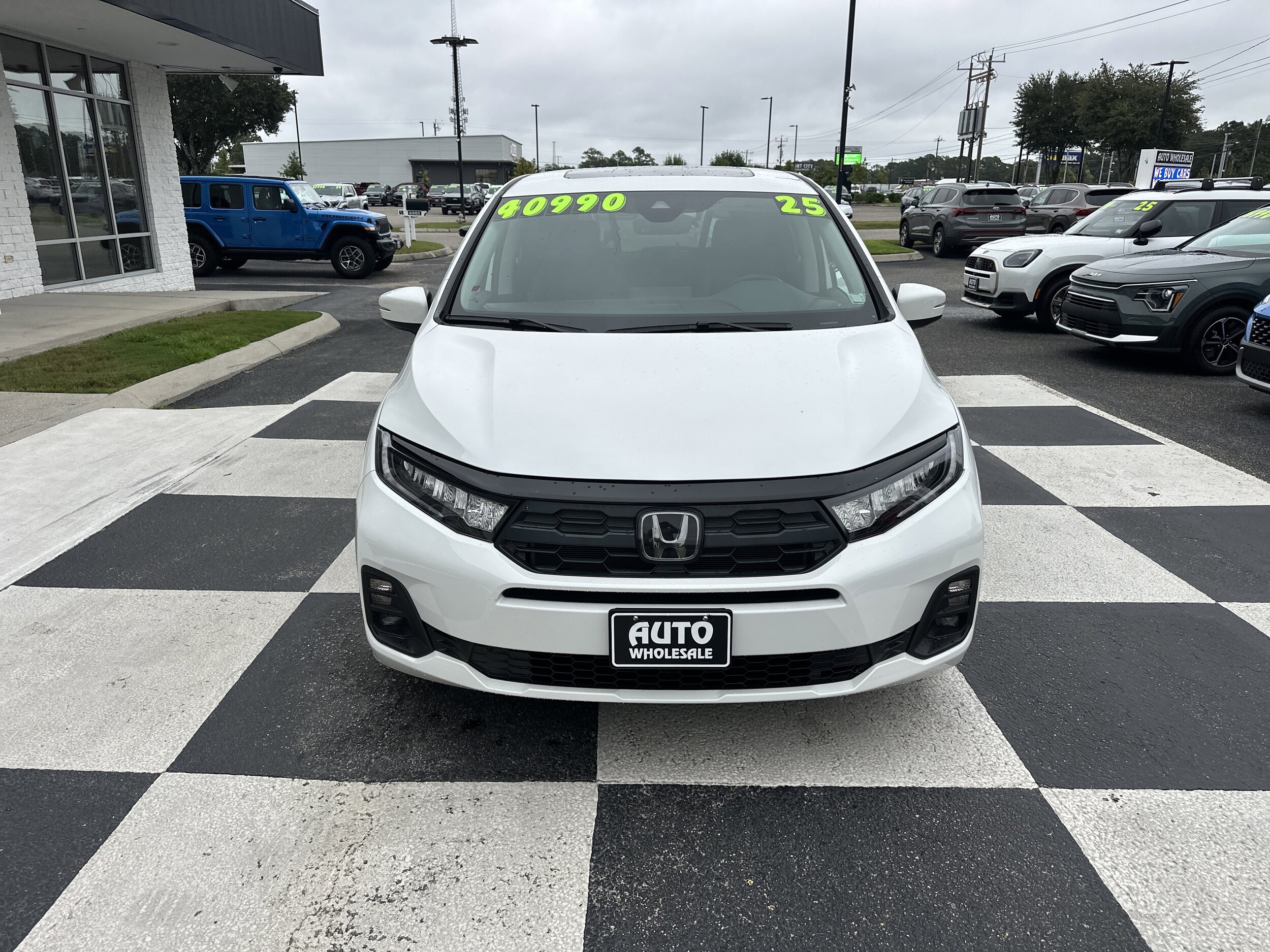 2025 Honda Odyssey EX-L photo 2