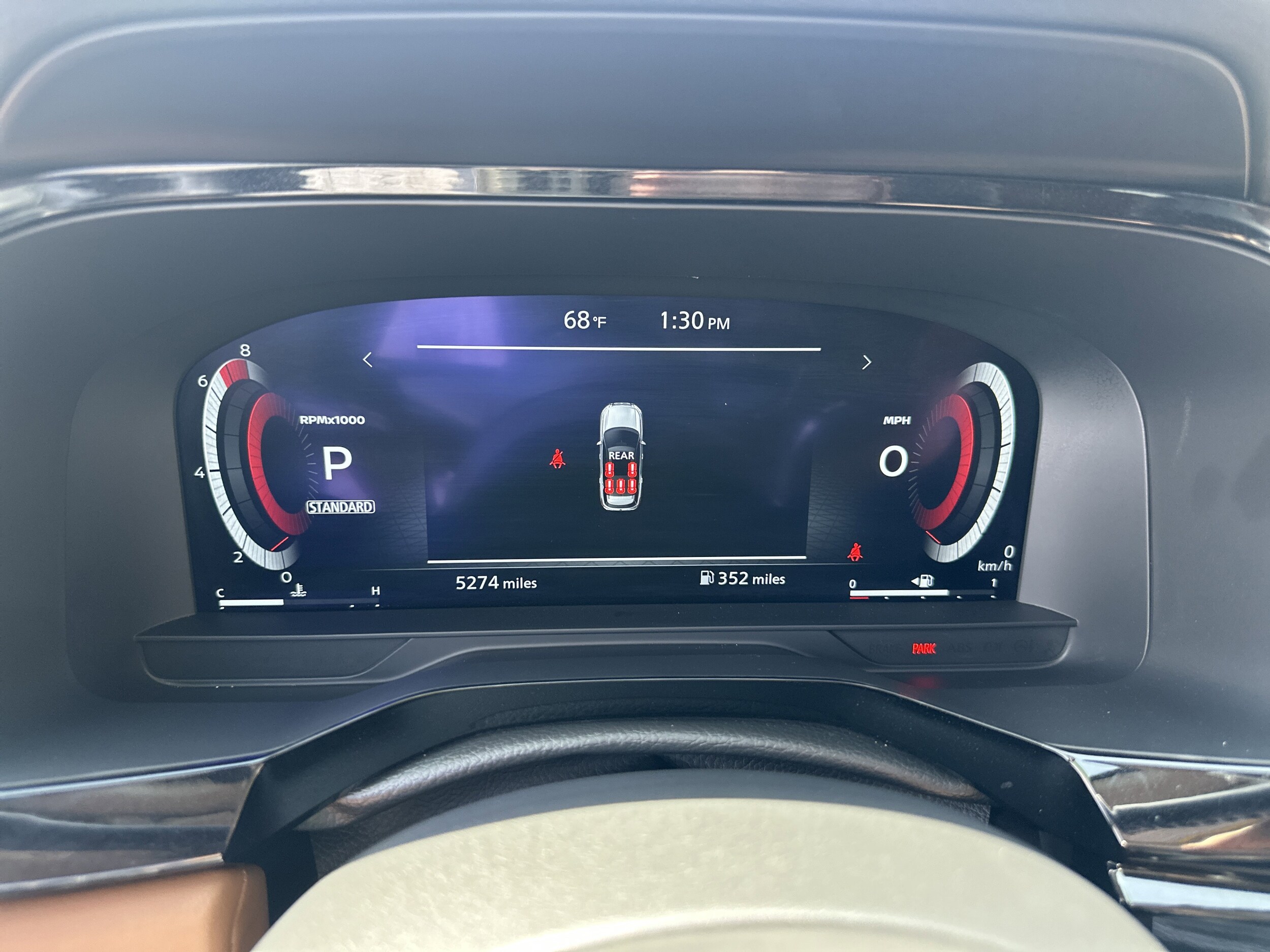 2025 Nissan Pathfinder Platinum - Photo 16