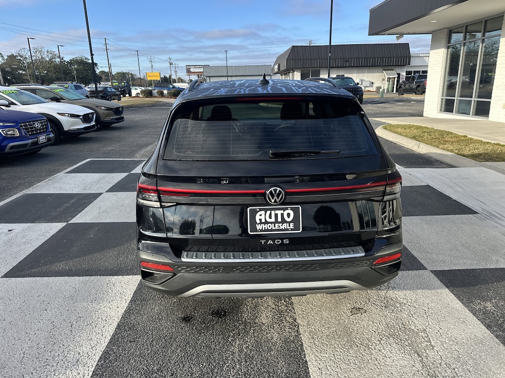 Used 2025 Volkswagen Taos 1.5T S SUV