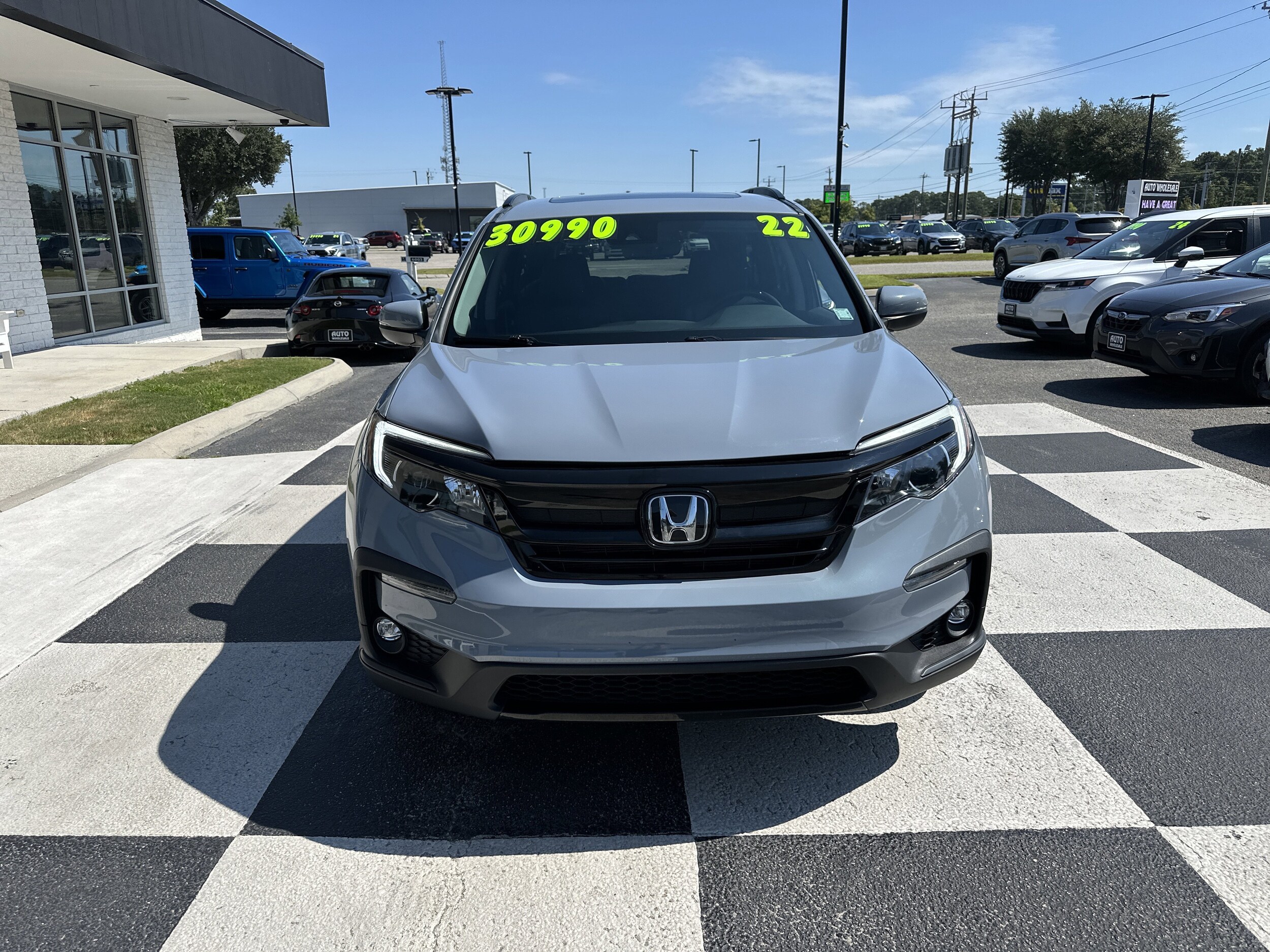 2022 Honda Pilot Special Edition photo 2