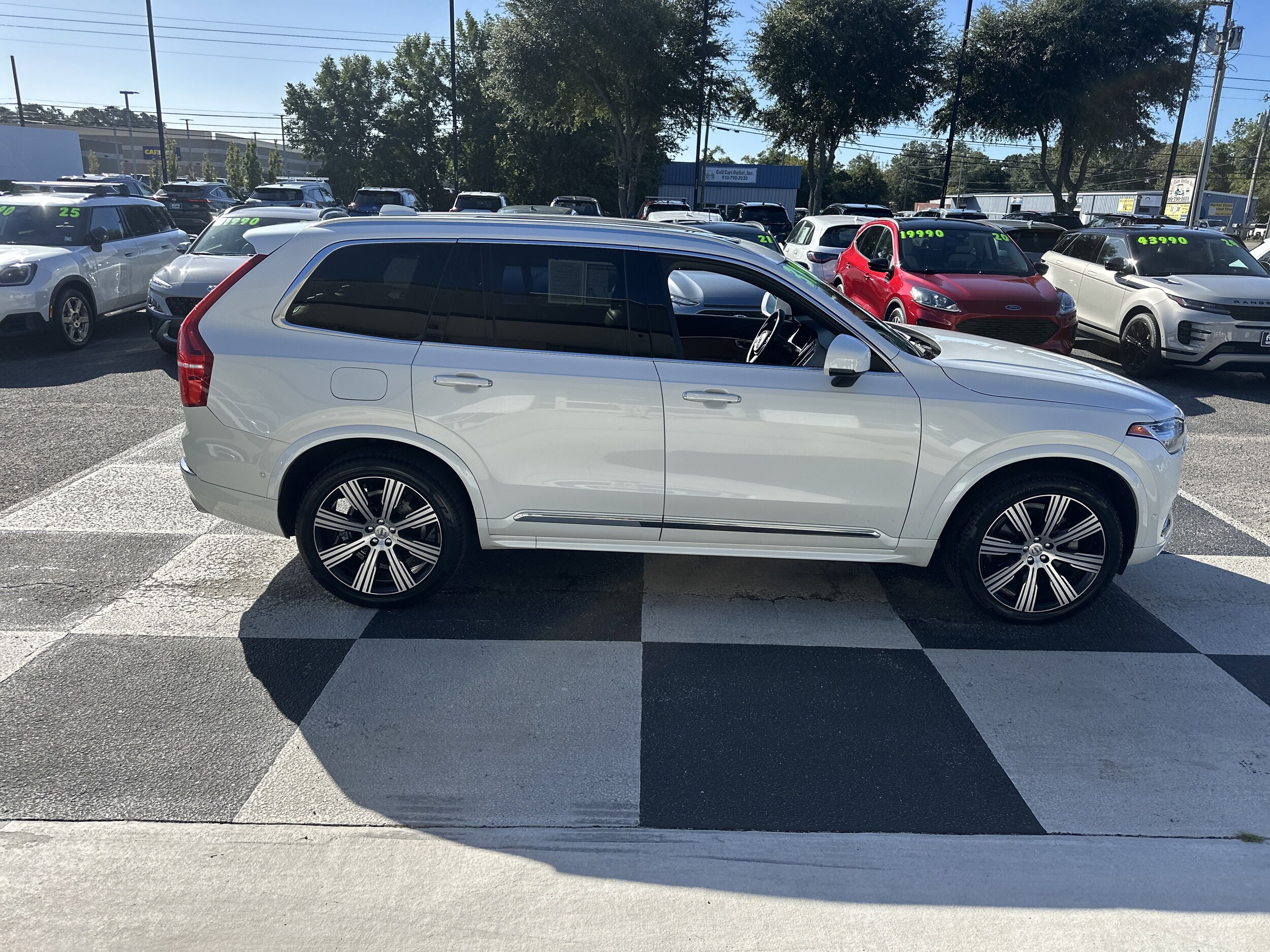 2021 Volvo XC90 Inscription photo 3